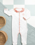Pyjama bébé été col imprimé Bandia de Bobo Bassari, vue de face, mettant en avant les motifs africains élégants et une coupe légère idéale pour l’été